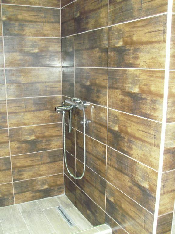 Top Apartment Ni Exteriör bild